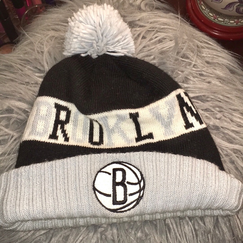 MITCHELL & NESS BROOKLYN NETS BEANIE
